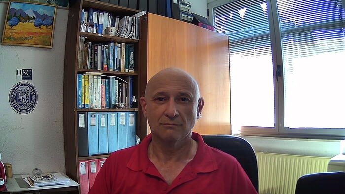 Julio A. Seijas é catedrático de Química Orgánica na Facultade de Ciencias do Campus Terra Julio A. Seijas é catedrático de Química Orgánica na Facultade de Ciencias do Campus Terra