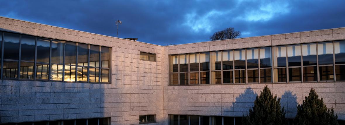 Faculty of Business Administration and Management Facultade de Administración e Dirección de Empresas