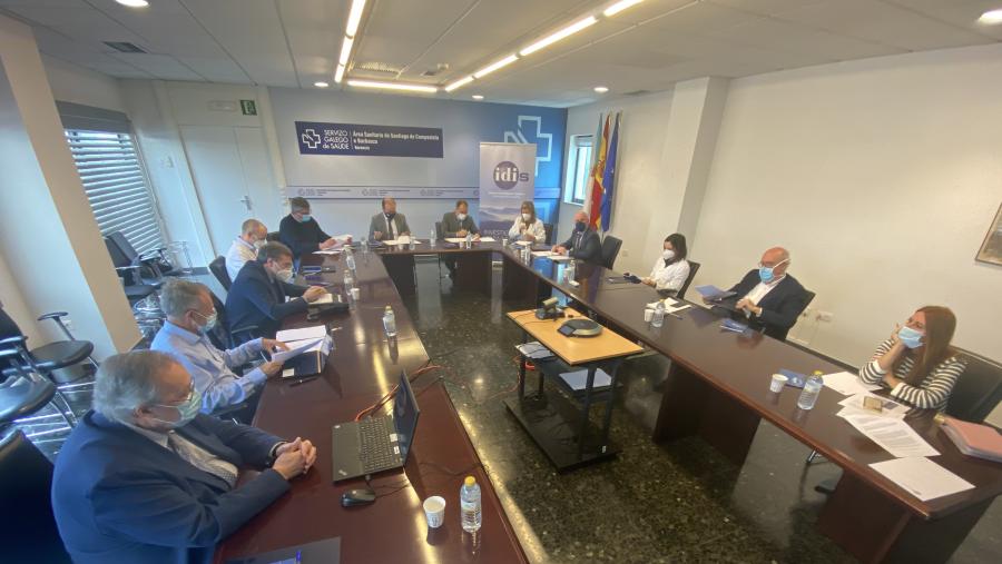 O 66.5% destes investigadores teñen adscrición directa ao Sergas e o 33.5% á USC. O reitor Antonio López e o conselleiro de Sanidade, Julio García Comesaña, tomaron parte no acto O 66.5% destes investigadores teñen adscrición directa ao Sergas e o 33.5% á USC. O reitor Antonio López e o conselleiro de Sanidade, Julio García Comesaña, tomaron parte no acto