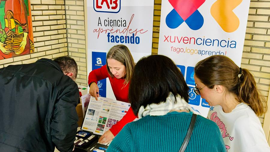 XuvenLab es una spin-off de la USC en Lugo Demostración de la labor de a spin-off de la USC XuvenLab