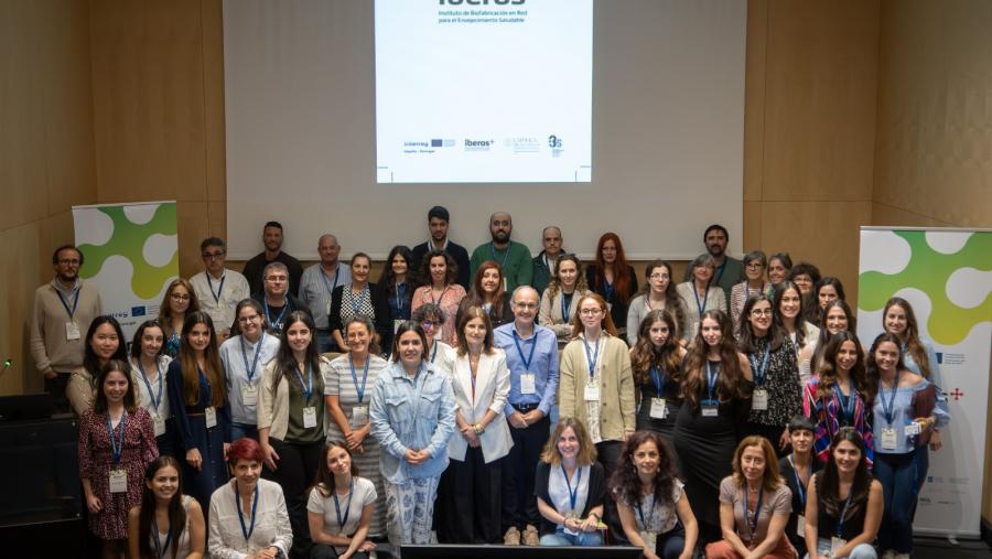 Foto das persoas asistentes á xornada do Porto Foto das persoas asistentes á xornada do Porto