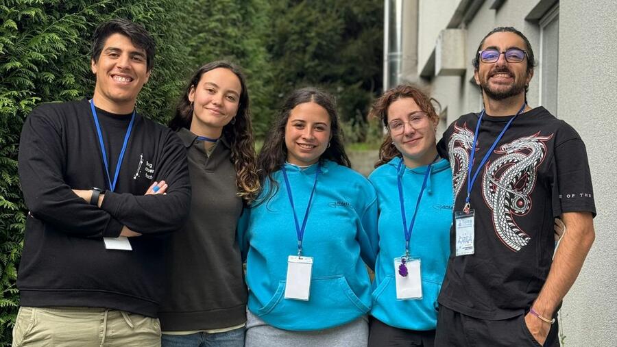 Concha won second prize at Terra Creative Jam Emma Lago, Brandán Candal, Joanee García, Jimena Salgado and Youssef Badsi are the creators of Concha
