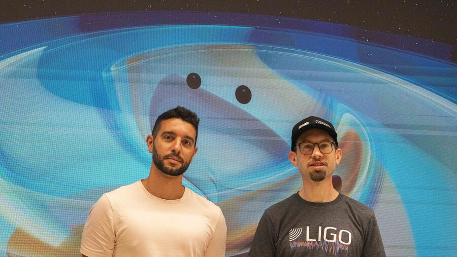 Juan Calderón Bustillo e Thomas Dent, investigadores do IGFAE e líderes do programa de ondas gravitacionais. Foto: IGFAE Juan Calderón Bustillo e Thomas Dent, investigadores do IGFAE e líderes do programa de ondas gravitacionais. Foto: IGFAE