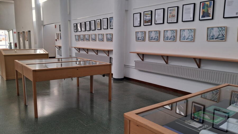 Editada pola Universidade de Santiago de Compostela, a través de Edicións USC, en colaboración coa Secretaría Xeral da Lingua da Xunta de Galicia, Dorna. Expresión Poética Galega é unha publicación miscelánea e periódica Editada pola Universidade de Santiago de Compostela, a través de Edicións USC, en colaboración coa Secretaría Xeral da Lingua da Xunta de Galicia, Dorna. Expresión Poética Galega é unha publicación miscelánea e periódica