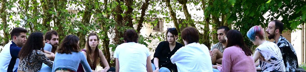 estudantes campus