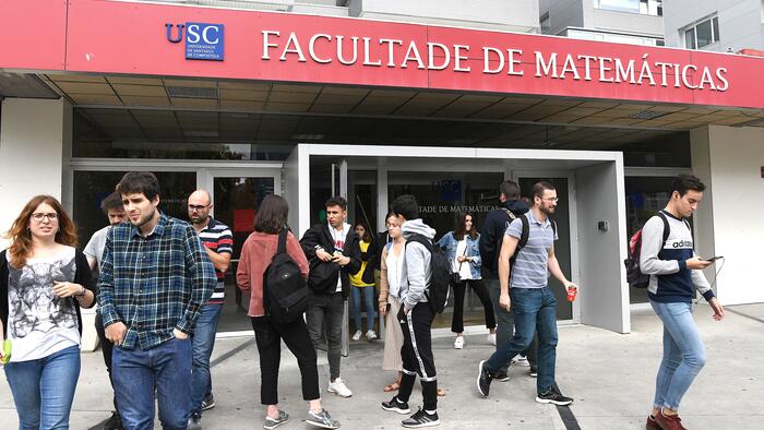 Facultade de Matemáticas Facultade de Matemáticas