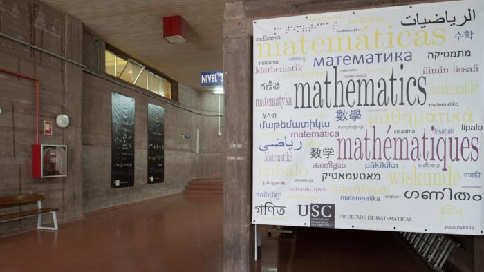 Interior da Facultade de Matemáticas. FOTO: Santi Alvite