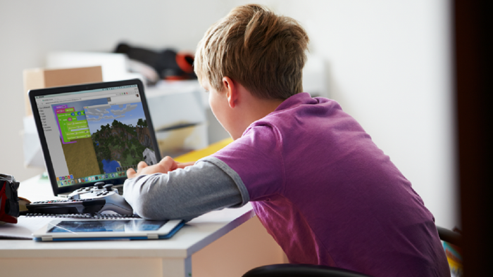 Cun enfoque totalmente práctico e adaptado ás diferentes idades e niveis, o campus fomenta a creatividade, o pensamento crítico e o compromiso co medio ambiente.