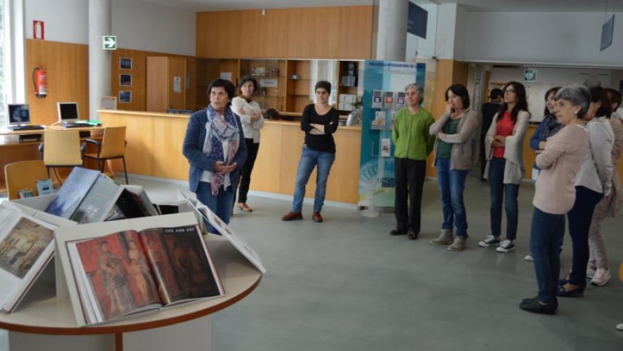 La Biblioteca Intercentros abre un centro de interés sobre la vida cotidiana, usos y costumbres de la Antigua Roma con motivo del ‘Arde Lucus’ La Biblioteca Intercentros abre un centro de interés sobre la vida cotidiana, usos y costumbres de la Antigua Roma con motivo del ‘Arde Lucus’