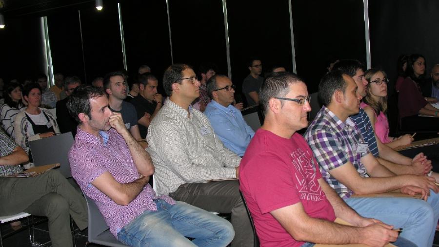Unos 60 técnicos de 20 empresas participan en una jornada formativa de filtración tangencial y microparticulación en el APLTA Unos 60 técnicos de 20 empresas participan en una jornada formativa de filtración tangencial y microparticulación en el APLTA