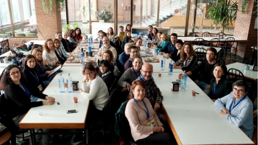 Profesorado de enseñanza media de Galicia se acerca al I+D+i del Campus Terra de la USC a través de las jornadas XuvenCiencia Profesorado de enseñanza media de Galicia se acerca al I+D+i del Campus Terra de la USC a través de las jornadas XuvenCiencia