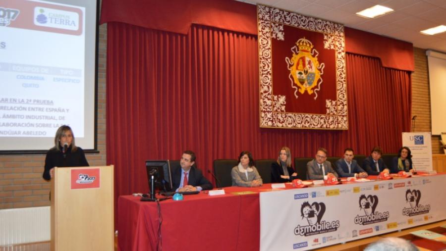 El campeonato científico escolar D3Mobile arranca en el Campus Terra de la USC con el aval de la Unesco y el apoyo de Marc Márquez El campeonato científico escolar D3Mobile arranca en el Campus Terra de la USC con el aval de la Unesco y el apoyo de Marc Márquez