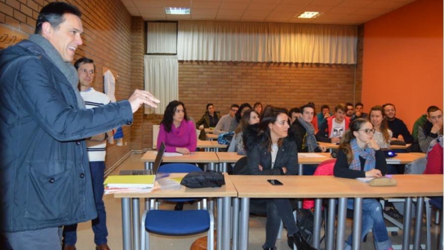 La gestión estratégica de explotaciones agrarias y forestales centra un curso de la USC y la Universidad de Lyon en el Campus Terra La gestión estratégica de explotaciones agrarias y forestales centra un curso de la USC y la Universidad de Lyon en el Campus Terra