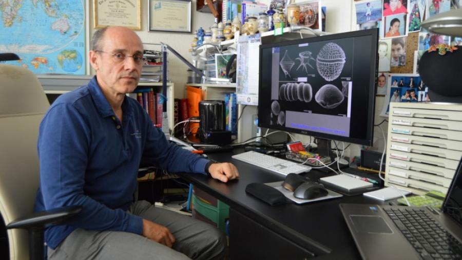 El Campus Terra de la USC impulsa la creación de una red de alerta de toxinas marinas emergentes en las costas de la Europa atlántica El Campus Terra de la USC impulsa la creación de una red de alerta de toxinas marinas emergentes en las costas de la Europa atlántica
