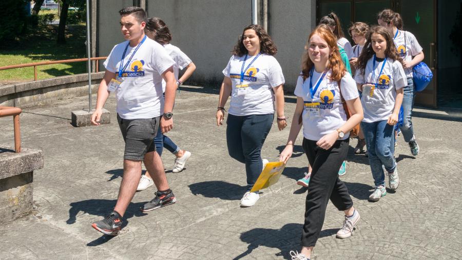 Laila Al-Soufi Novo, monitora de XuvenCiencia: “Con este campus, muchos podéis descubrir lo que de verdad os gusta” Laila Al-Soufi Novo, monitora de XuvenCiencia: “Con este campus, muchos podéis descubrir lo que de verdad os gusta”