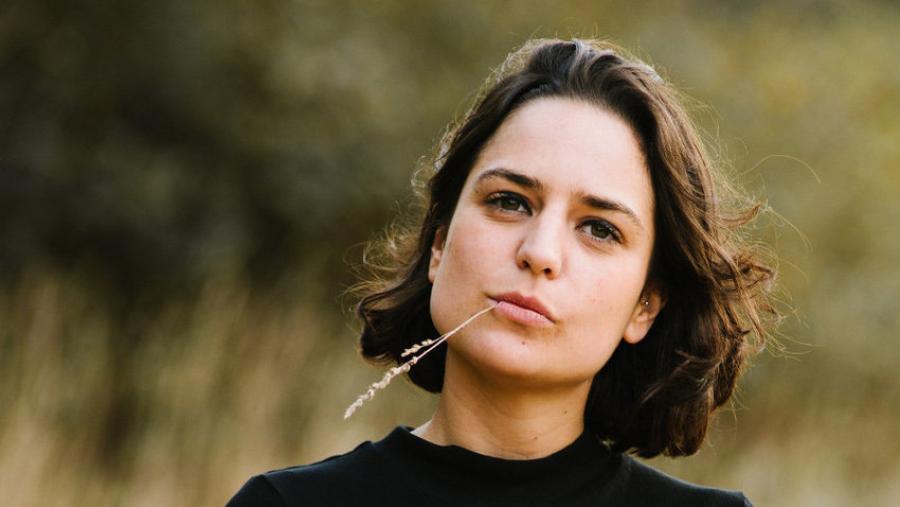 Cora Velasco actúa este xoves 11 de abril ás 21.00h na Casa do Saber Cora Velasco actúa este xoves 11 de abril ás 21.00h na Casa do Saber