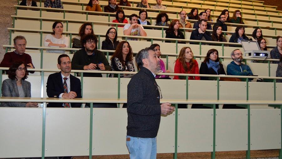 El grupo de investigación Acuigen, con sede en el Campus Terra de la USC, lidera la secuenciación del genoma completo del rodaballo El grupo de investigación Acuigen, con sede en el Campus Terra de la USC, lidera la secuenciación del genoma completo del rodaballo
