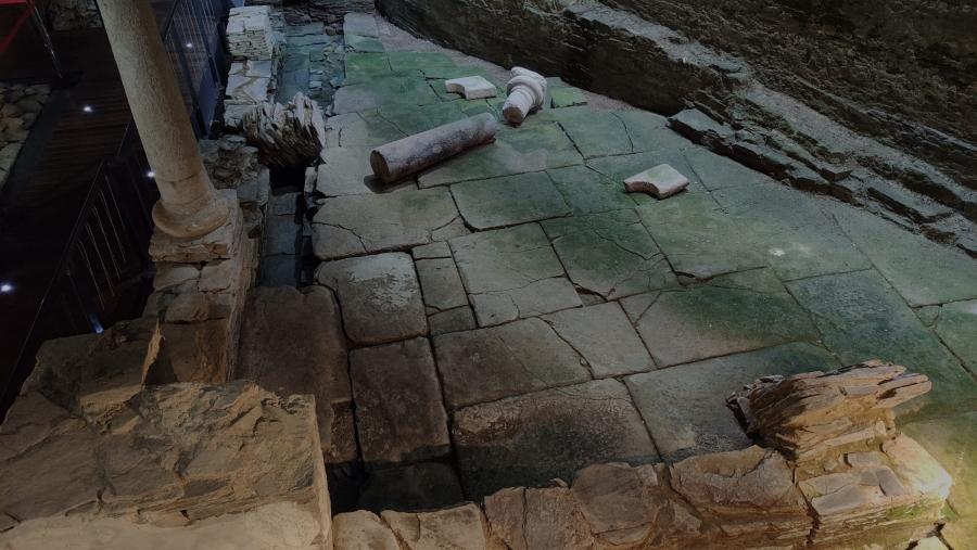 Imaxe do xacemento arqueolóxico que acubilla o Museo Universitario A Domus do Mitreo Imaxe do xacemento arqueolóxico que acubilla o Museo Universitario A Domus do Mitreo