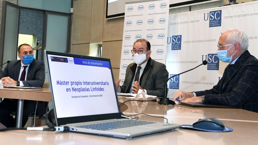 De esquerda a dereita, Julio García Comesaña, Antonio López e José Luis Bello López, na presentación do mestrado. FOTO: Santi Alvite De esquerda a dereita, Julio García Comesaña, Antonio López e José Luis Bello López, na presentación do mestrado. FOTO: Santi Alvite