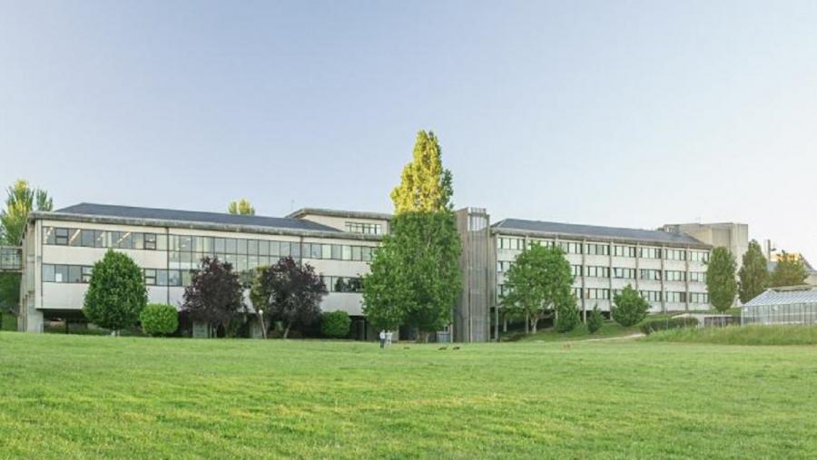 Facultade de Veterinaria do Campus de Lugo da USC Facultade de Veterinaria do Campus de Lugo da USC