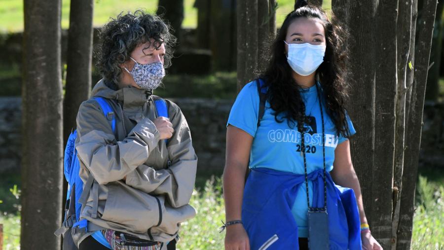 Os módulos están integrados por clases teóricas, que xa foron gravadas en diferentes localizacións de Galicia, e dunha serie de actividades que cada profesor propoñerá na súa parte. FOTO: Santi Alvite