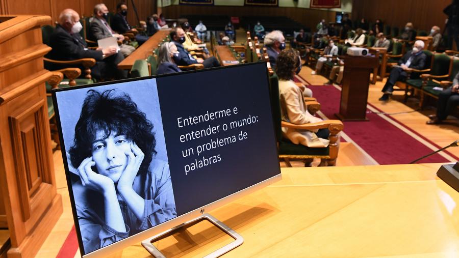 Antonio López subliñou que este ano réndeselle tributo a unha “poeta contemporánea” que fixo literatura “coincidindo cos nosos tempos”. FOTO: Santi Alvite Antonio López subliñou que este ano réndeselle tributo a unha “poeta contemporánea” que fixo literatura “coincidindo cos nosos tempos”. FOTO: Santi Alvite