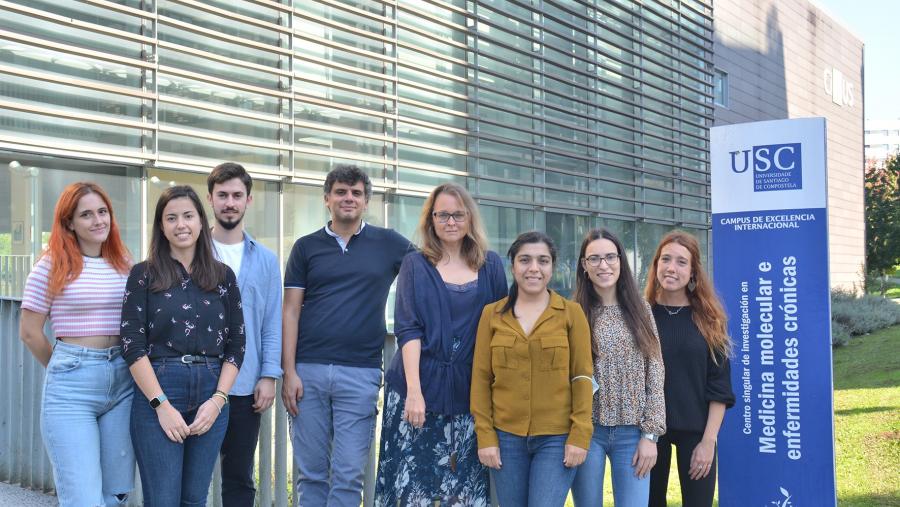 Sandra Robla, segunda pola esquerda, é investigadora do CiMUS Equipo de Sandra Robla no CiMUS