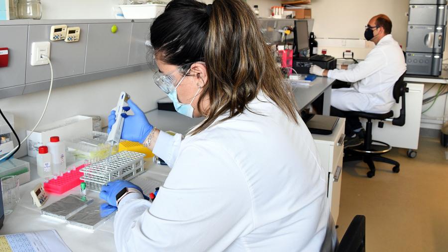 Imaxe de arquivo dun laboratorio da USC. FOTO: Santi Alvite Laboratorio da USC