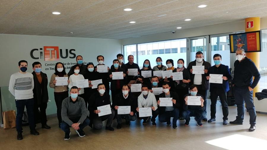 Foto de familia dos e das participantes no CiTIUS Foto de familia dos e das participantes no CiTIUS