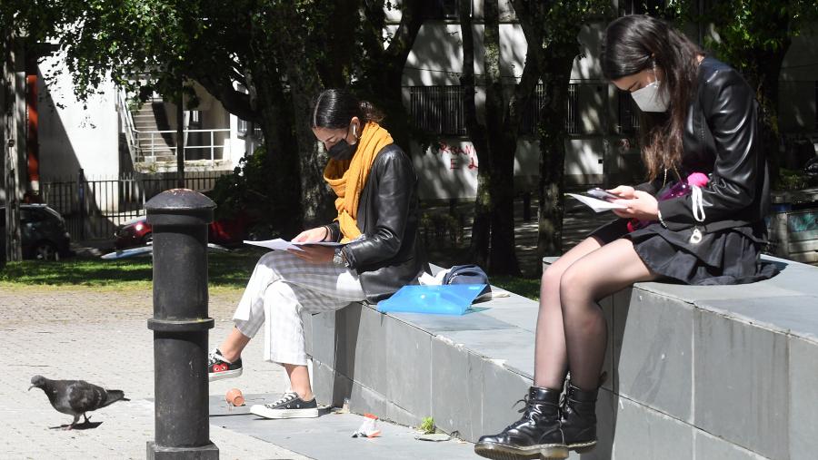 O proceso electoral consistirá na emisión de votos dende un dispositivo conectado a Internet ata unha urna dixital remota situada nun recinto protexido e baixo a custodia da Comisión Electoral Central da USC. FOTO: Santi Alvite O proceso electoral consistirá na emisión de votos dende un dispositivo conectado a Internet ata unha urna dixital remota situada nun recinto protexido e baixo a custodia da Comisión Electoral Central da USC. FOTO: Santi Alvite