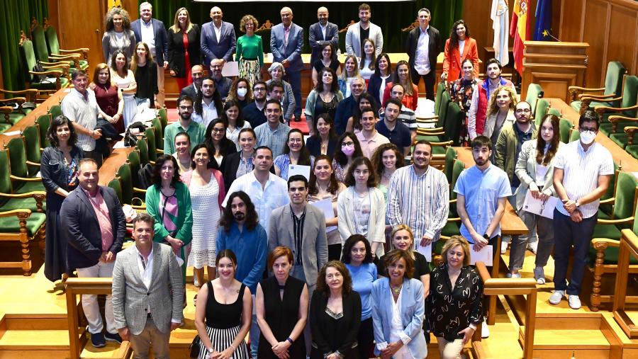 Autoridades e participantes na sétima edición do proxecto 'Mentoring USC'. FOTO: Santi Alvite Autoridades e participantes na sétima edición do proxecto 'Mentoring USC'. FOTO: Santi Alvite