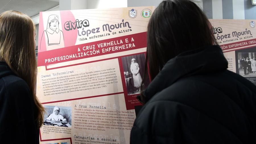 Nada en Láncara en 1893, López Mourín entra a formar parte en 1918 da primeira promoción de enfermeiras profesionais da Cruz Vermella xunto a outras catro compañeiras. FOTO: Santi Alvite Nada en Láncara en 1893, López Mourín entra a formar parte en 1918 da primeira promoción de enfermeiras profesionais da Cruz Vermella xunto a outras catro compañeiras. FOTO: Santi Alvite