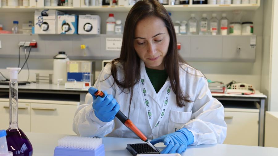 Anna Abbadessa é investigadora do CiMUS Anna Abbadessa é investigadora do CiMUS