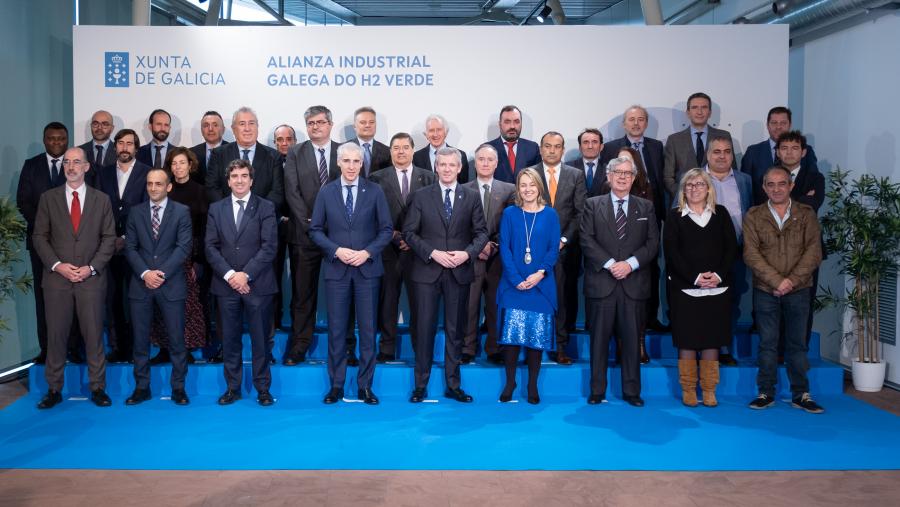 Na presentación, á que asistiu o vicerreitor de Política Científica da USC, Vicente Pérez Muñuzuri, afondouse nos obxectivos polos que se creou esta Alianza coa que Galicia aspira a liderar a produción de hidróxeno verde. FOTO: Xunta Na presentación, á que asistiu o vicerreitor de Política Científica da USC, Vicente Pérez Muñuzuri, afondouse nos obxectivos polos que se creou esta Alianza coa que Galicia aspira a liderar a produción de hidróxeno verde. FOTO: Xunta