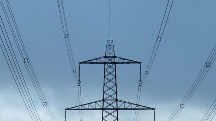 O traballo pode mellorar mellorar o estudo da perda de enerxía nas liñas de transporte e distribución eléctrica, así como a súa vulnerabilidade ante interrupcións e fallos. FOTO: Pixabay O traballo pode mellorar mellorar o estudo da perda de enerxía nas liñas de transporte e distribución eléctrica, así como a súa vulnerabilidade ante interrupcións e fallos. FOTO: Pixabay