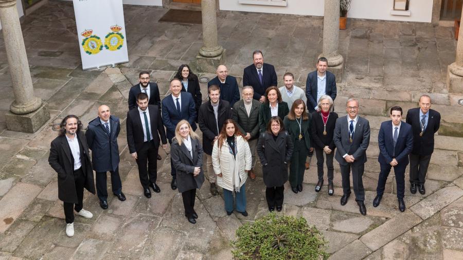 Foto de familia con todas as persoas premiadas Foto de familia con todas as persoas premiadas