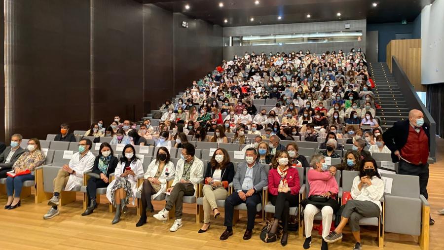 Asistentes ás XXVI Xorandas da Escola Universitaria de Enfermaría no HULA Asistentes ás XXVI Xorandas da Escola Universitaria de Enfermaría no HULA