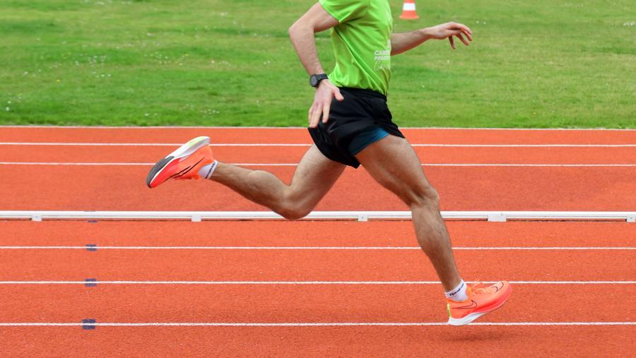 Imaxe de arquivo da pista de atletismo da USC. FOTO: Santi Alvite Imaxe de arquivo da pista de atletismo da USC. FOTO: Santi Alvite