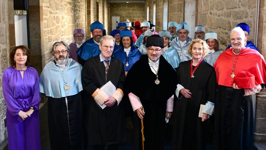De esquerda a dereita, Dulce María García Mella, Martín González Fernández, Michael Keating, Antonio López, Martha Nussbaum e Ramón Máiz. FOTO: Santi Alvite De esquerda a dereita, Dulce María García Mella, Martín González Fernández, Michael Keating, Antonio López, Martha Nussbaum e Ramón Máiz. FOTO: Santi Alvite
