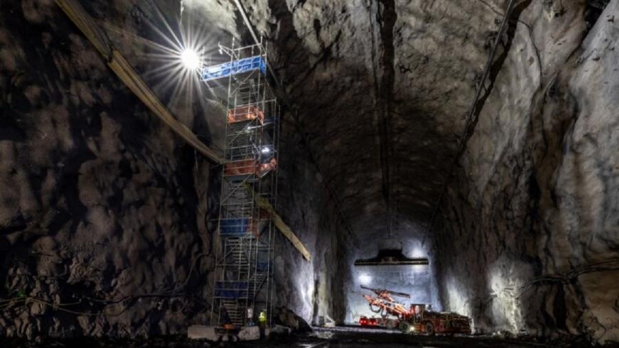 O Fermilab, laboratorio nacional de aceleradores do Departamento de Enerxía dos EUA, acaba de anunciar a finalización dos traballos nos que escavaron 800.000 toneladas de rochas O Fermilab, laboratorio nacional de aceleradores do Departamento de Enerxía dos EUA, acaba de anunciar a finalización dos traballos nos que escavaron 800.000 toneladas de rochas