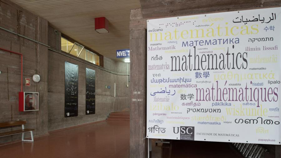 Esta convocatoria está aberto a iniciativas de calquera nivel educativo. Foto: Santi Alvite Interior da Facultade de Matemáticas. Foto: Santi Alvite