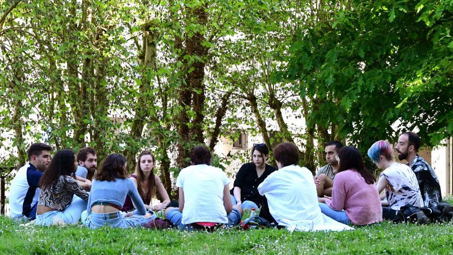 Estudantes no Campus. FOTO: Santi Alvite Estudantes no Campus. FOTO: Santi Alvite
