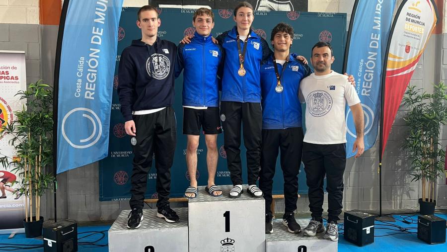 O equipo da USC que participou no Campionato de España Universitario de Loita O equipo da USC que participou no Campionato de España Universitario de Loita