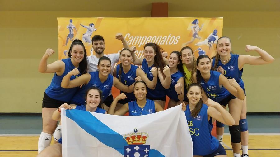 O conxunto feminino de voleibol da USC que participou no Campionato de España Universitario en Cuenca O conxunto feminino de voleibol da USC que participou no Campionato de España Universitario en Cuenca