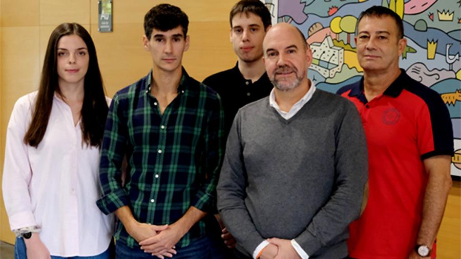 Integrantes do grupo NanoBioMol, de onde xurdiu a investigación Integrantes do grupo NanoBioMol, de onde xurdiu a investigación