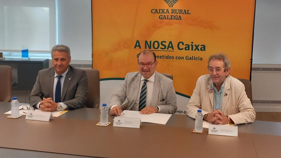 De esquerda a dereita, Manuel Varela López, Antonio López Díaz e José Francisco Real Castro De esquerda a dereita, Manuel Varela López, Antonio López Díaz e José Francisco Real Castro