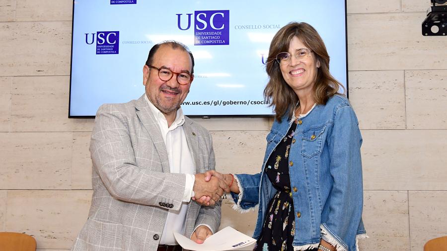 O reitor Antonio López e a presidenta de Alumni USC Eva López Barrio renovaron o convenio. FOTO: Santi Alvite O reitor Antonio López e a presidenta de Alumni USC Eva López Barrio renovaron o convenio. FOTO: Santi Alvite