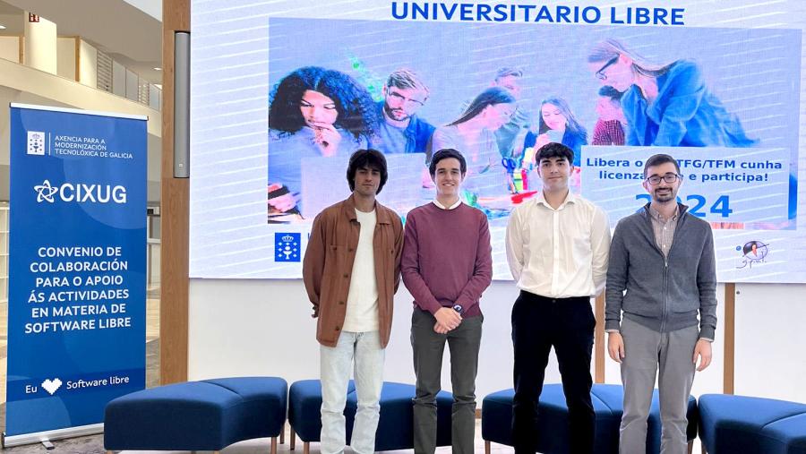 Antón Gómez López, na cerimonia de entrega do premio na Cidade da Cultura Antón Gómez López, na cerimonia de entrega do premio na Cidade da Cultura
