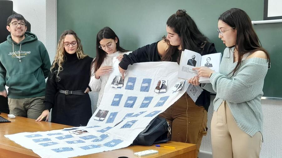 O alumnado presentou o seu traballo na aula O alumnado presentou o seu traballo na aula