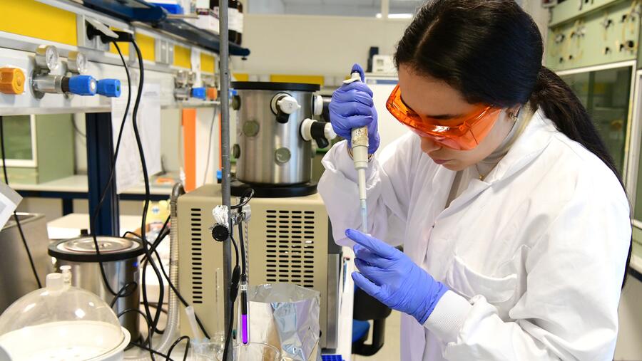 A calidade da investigación realizada na USC é un dos aspectos que destaca CWUR. FOTO: Santi Alvite A calidade da investigación realizada na USC é un dos aspectos que destaca CWUR. FOTO: Santi Alvite
